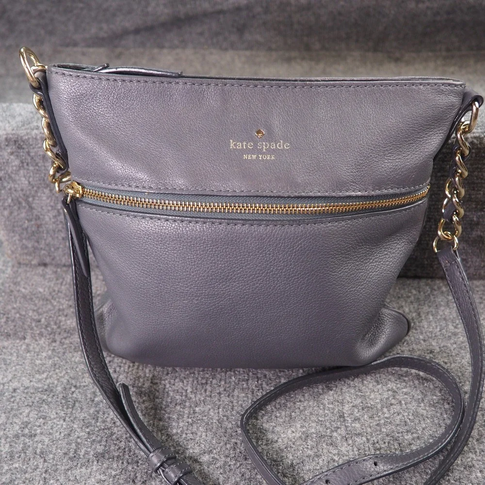 Kate Spade Cobble Hill Ellen Crossbody Bag Gray Pebbled Leather Chain